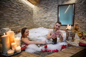  Hotel & Spa **** Kasztel Uniejów  Унеюв